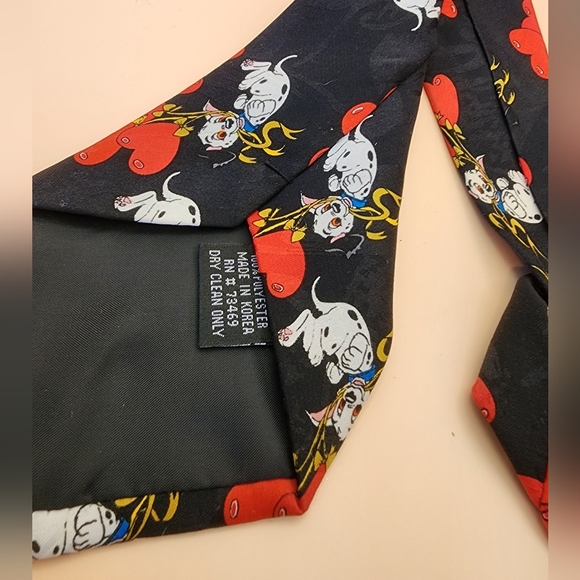 Vintage DISNEY 101 Dalmatians Tie Valentine Heart Love Necktie Red Black Gold - Picture 5 of 7